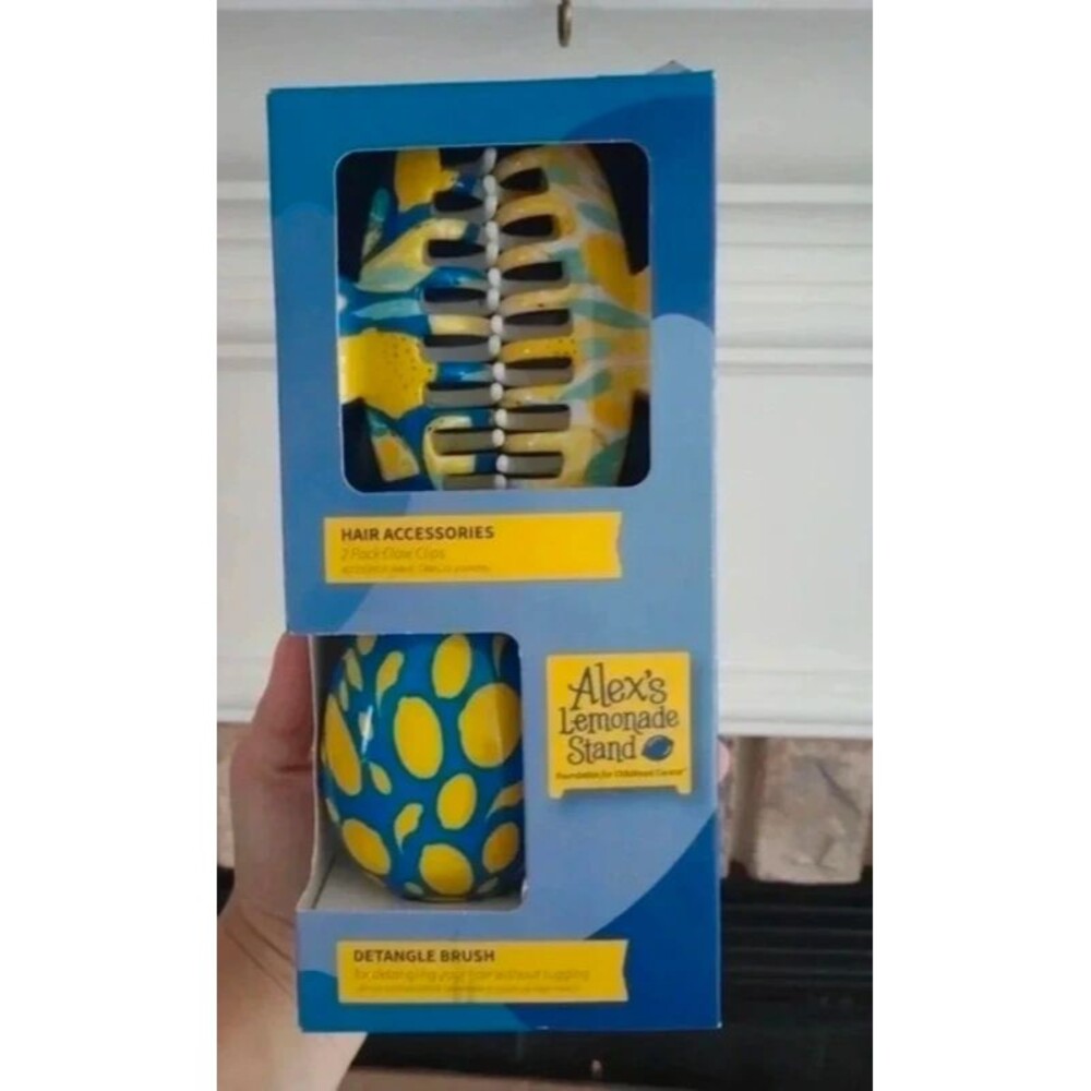 Alex's lemonade stand hair clips and brush accessories set
